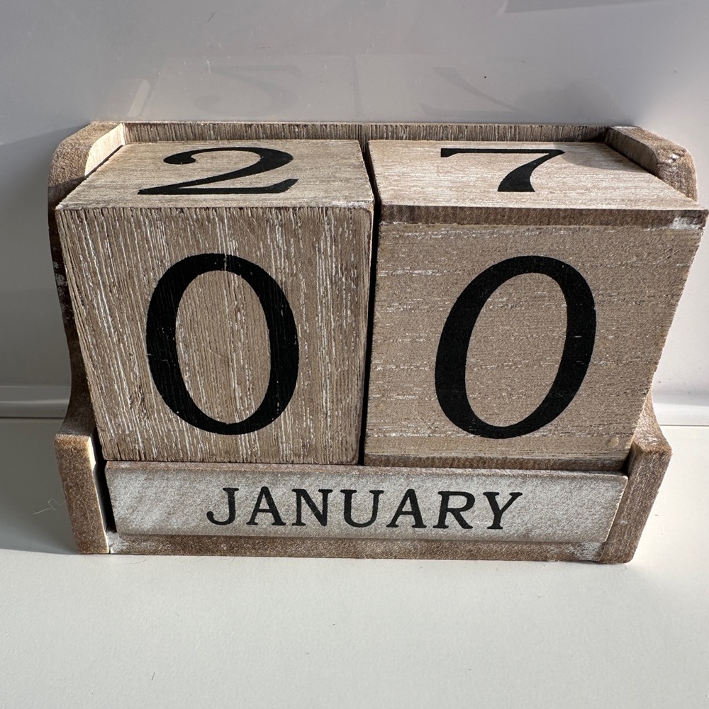 Wooden Perpetual Calendar Blocks - Natural Wood & Black